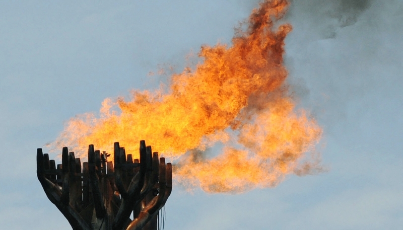 Du gaz torché près de Port-Harcourt, au Nigeria, en 2009.