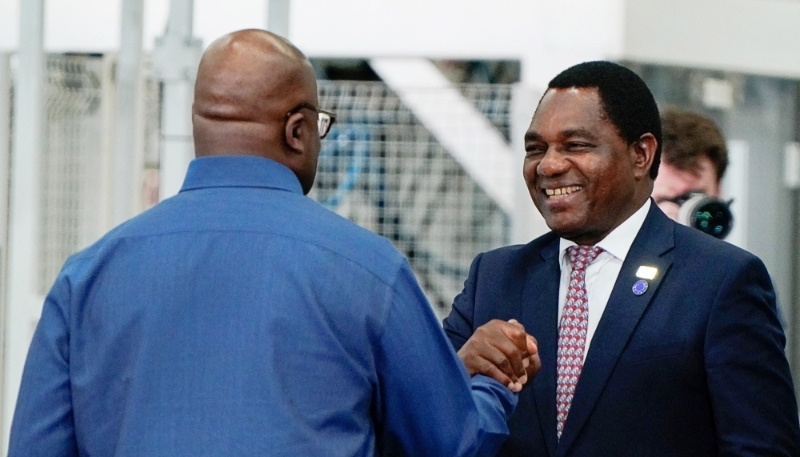 Félix Tshisekedi et Hakainde Hichilema lors d'un meeting près de Lobito, en Angola, le 4 décembre 2024.