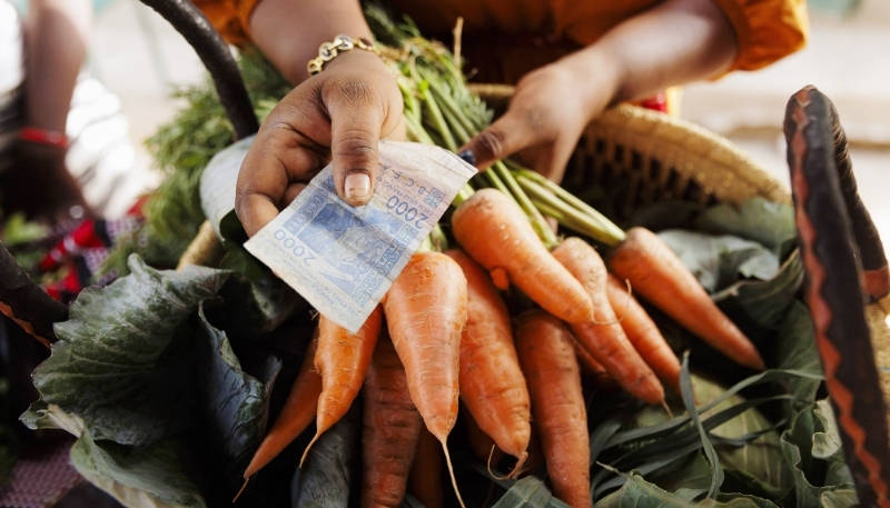 Sur un marché aux légumes au Burkina Faso, le 4 mars 2024.