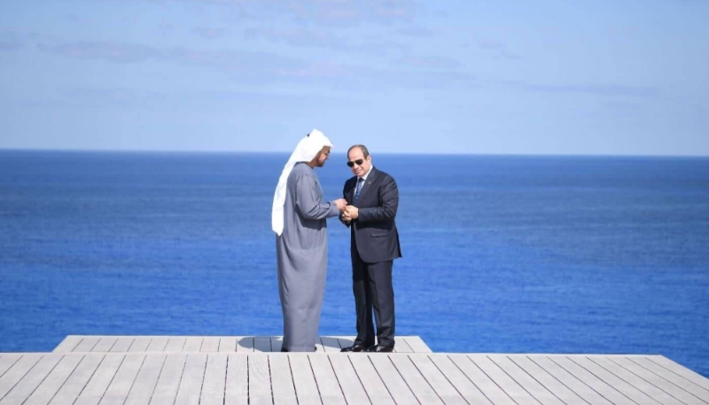 Abdel Fattah al-Sissi et Mohammed bin Zayed al-Nahyan à la cérémonie de lancement du projet de Ras al-Hikma, le 4 octobre 2024.